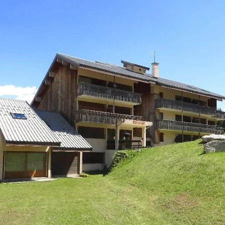 2 Pieces Cabine, 6 Couchages Au Pied Des Pistes - En Oisans - Fr-1-297-38 Apartment Auris